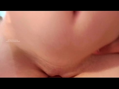 ❤️ Dormindo no quarto da minha irmã e foi assim que acordei ️ Porno vídeo em pt-br.verhentai.ru ❌❤